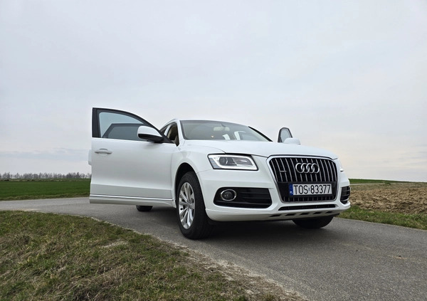 Audi Q5 cena 77800 przebieg: 125000, rok produkcji 2015 z Dzierzgoń małe 277